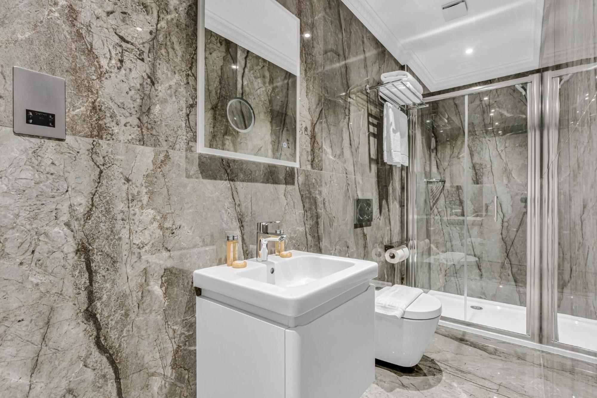 Cleveland Residences Bloomsbury London Ngoại thất bức ảnh